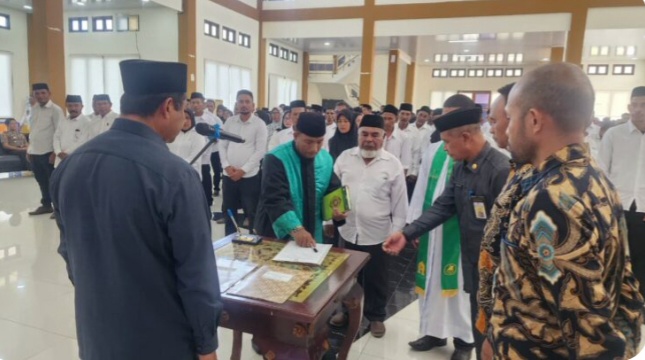 BUPATI UBAID YAKUB LANTIK 235 ANGGOTA BPD DARI 47 DESA DI WILAYAH MABA, TEKANKAN INTEGRITAS, PENGAWASAN, DAN KEPENTINGAN RAKYAT