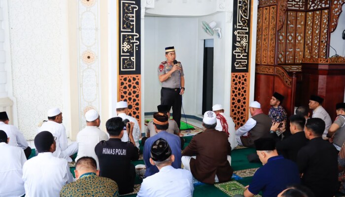 Kapolda Malut Ajak Warga Jaga Persaudaraan, Tegaskan Konflik Antarkampung Harus Dicegah
