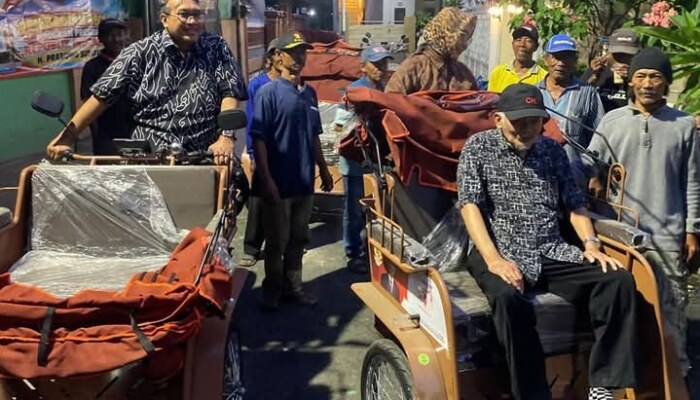 300 becak listrik bantuan presiden prabowo hadir di cirebon, bantu lansia tetap produktif mencari nafkah