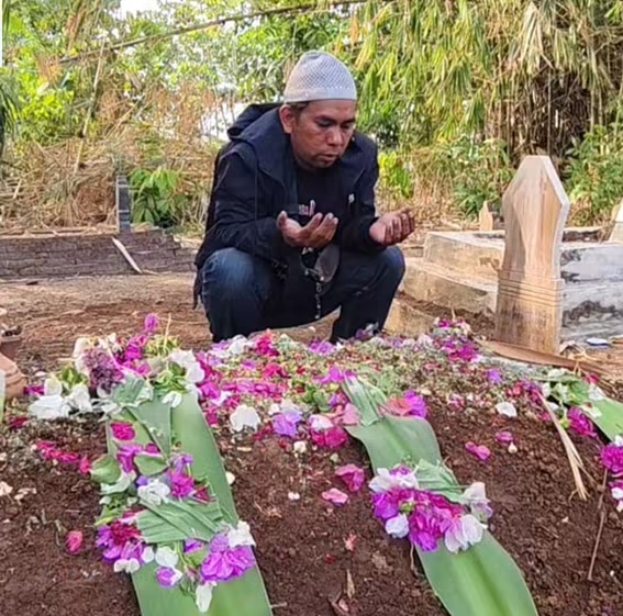 TRAGEDI MIRAS OPLOSAN DI CIREBON: TIGA PEMUDA TEWAS, SEJUMLAH KORBAN LAINNYA MASIH LEMAS